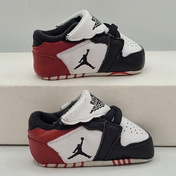 Jordan 1 Crib Booties Size 1 - Picture 1 of 16